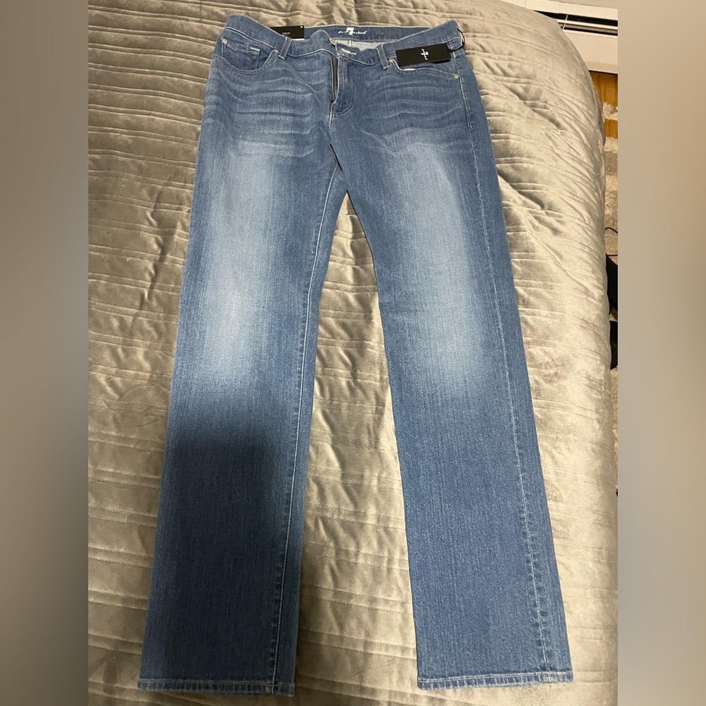 NWT 7 for all mankind jeans. Size 36. Straight leg.